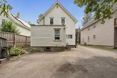 323 Rollstone St, Fitchburg, MA 01420 - Photo 31