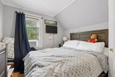 323 Rollstone St, Fitchburg, MA 01420 - Photo 21
