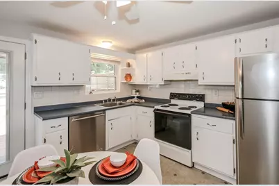 15 Orchard Ave #B, Haverhill, MA 01830 - Photo 9