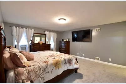 5 White Birch Dr, West Brookfield, MA 01585 - Photo 17