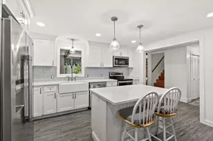 526 Walnut St, Bridgewater, MA 02324 - Photo 7