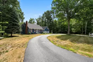 526 Walnut St, Bridgewater, MA 02324 - Photo 3