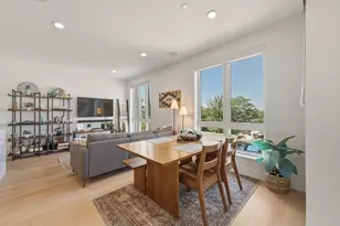 20 W Fifth St, Boston, MA 02127 - Photo 13