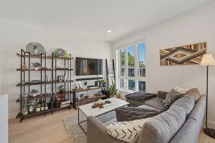 20 W Fifth St, Boston, MA 02127 - Photo 7