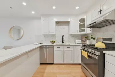 110 Coolidge Hill Rd #2, Watertown, MA 02472 - Photo 7