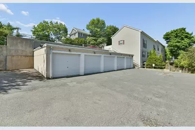 110 Coolidge Hill Rd #2, Watertown, MA 02472 - Photo 19