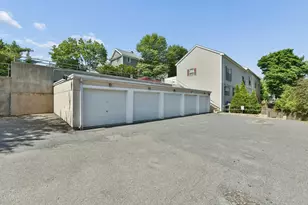 110 Coolidge Hill Rd, Watertown, MA 02472 - Photo 19