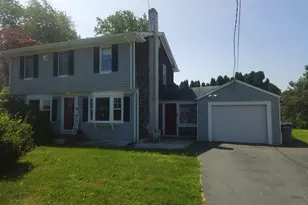 114 Pearl St, Dartmouth, MA 02748 - Photo 1