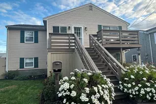 34 Brookline Ave, Hull, MA 02045 - Photo 1