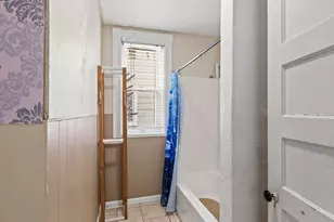 72 Sagamore Ave, Chelsea, MA 02150 - Photo 13