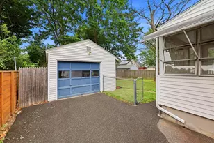 57 Arthur St, Springfield, MA 01104 - Photo 27