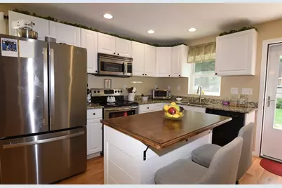 34 Thirteenth Ave, Halifax, MA 02338 - Photo 15