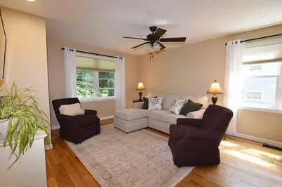 34 Thirteenth Ave, Halifax, MA 02338 - Photo 5