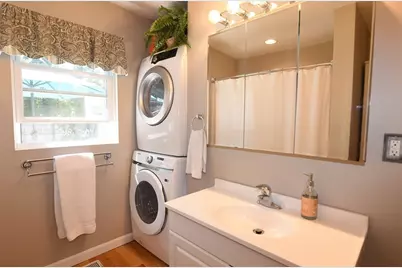 34 Thirteenth Ave, Halifax, MA 02338 - Photo 21