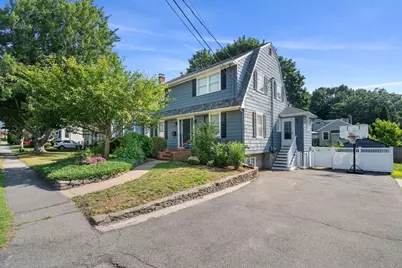 26 Hawthorn Ave, Needham, MA 02492 - Photo 1