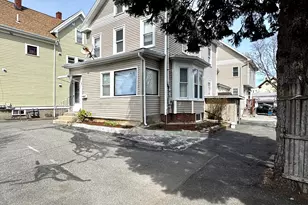 383 Highland Ave, Malden, MA 02148 - Photo 3