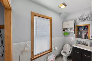 383 Highland Ave, Malden, MA 02148 - Photo 21