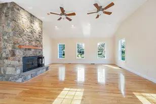 333 Chestnut St, Wilmington, MA 01887 - Photo 15