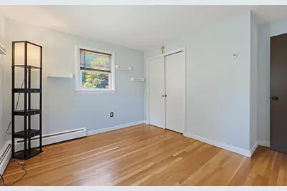 5 Rainville Ave, Fitchburg, MA 01420 - Photo 15