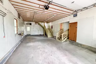 181 Dresser Hill Rd, Dudley, MA 01571 - Photo 17