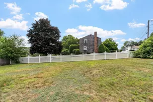 370 Albion St, Wakefield, MA 01880 - Photo 31