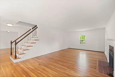 4 Berrywood Ln, Beverly, MA 01915 - Photo 5