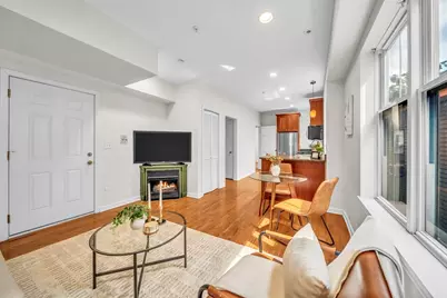 257 Pleasant St #7, Worcester, MA 01609 - Photo 7