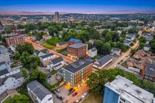 257 Pleasant St, Worcester, MA 01609 - Photo 37