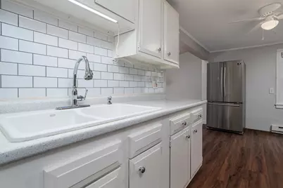 48R Manchester St, Leominster, MA 01453 - Photo 17