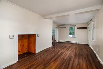 48R Manchester St, Leominster, MA 01453 - Photo 11