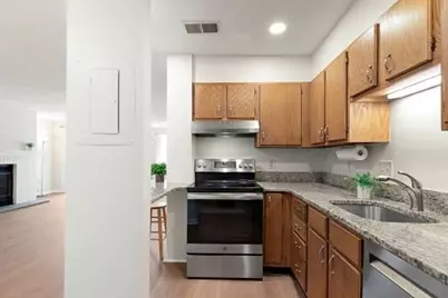 666 Main #211, Winchester, MA 01890 - Photo 11
