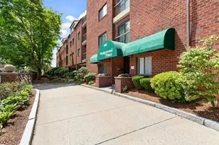 666 Main St, Winchester, MA 01890 - Photo 25