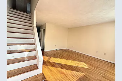 88 Belmont St #88, Lowell, MA 01852 - Photo 7