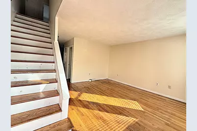 88 Belmont St #88, Lowell, MA 01852 - Photo 7