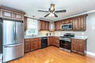 165 Astle St, Tewksbury, MA 01876 - Photo 9