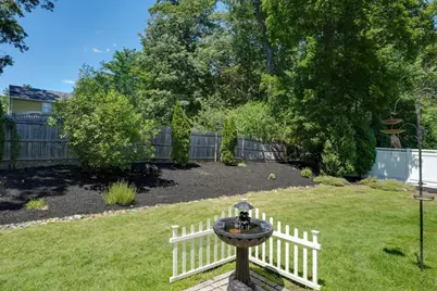 10 Sterling Ct, Northborough, MA 01532 - Photo 29