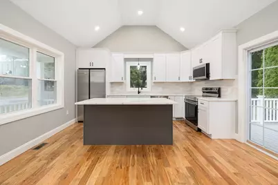 5 Colfall St, Seekonk, MA 02771 - Photo 5