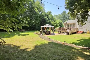 9 Maid Marion St, Oxford, MA 01540 - Photo 33