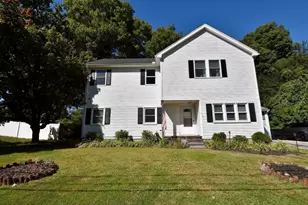 9 Maid Marion St, Oxford, MA 01540 - Photo 35