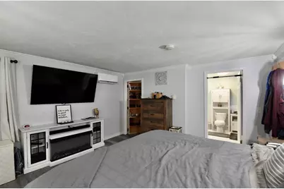 9 Maid Marion St, Oxford, MA 01540 - Photo 15