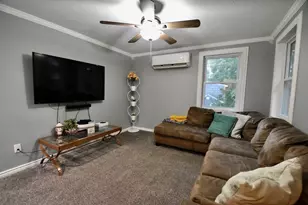 9 Maid Marion St, Oxford, MA 01540 - Photo 19