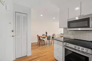 50 Green St, Brookline, MA 02446 - Photo 11