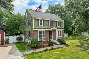 3 Forest St, Wilmington, MA 01887 - Photo 3