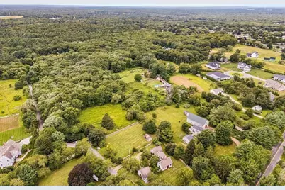 200 Bakerville Rd, Dartmouth, MA 02748 - Photo 33