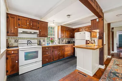 200 Bakerville Rd, Dartmouth, MA 02748 - Photo 9