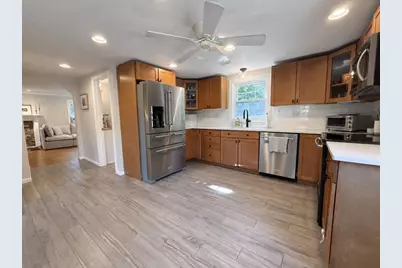 92 Colchester Dr, Plymouth, MA 02360 - Photo 7