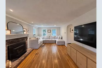 92 Colchester Dr, Plymouth, MA 02360 - Photo 9