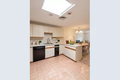 5B Thomas St #P4, Saugus, MA 01906 - Photo 1