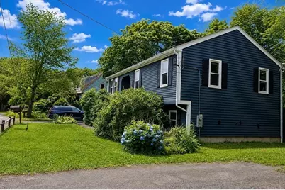 24 Oconnor St, Taunton, MA 02718 - Photo 21