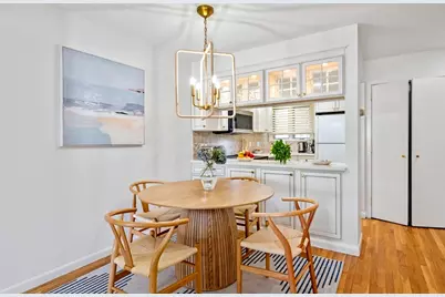 2 Brackett Brackett Pl #B, Marblehead, MA 01945 - Photo 9